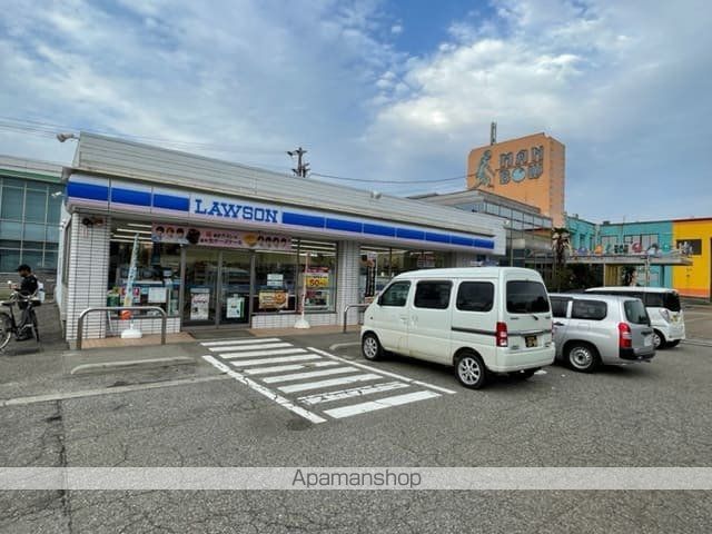 コンビニ　ローソン金沢諸江町店（コンビニ）まで548m