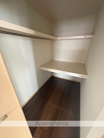 ＪＲ東海道本線 浜松駅 バス乗車時間：20分 最寄りバス停で下車 徒歩7分 4階建 築13年の内装写真