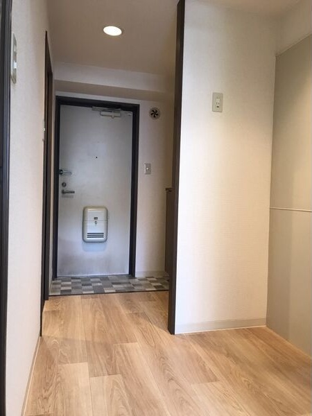 玄関　明るい玄関です