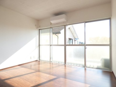 居室・リビング　※他部屋参照・現況優先