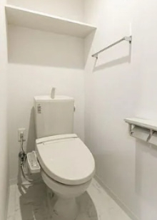 トイレ　別部屋参考写真