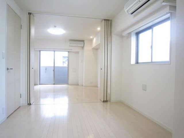 居室・リビング　内見の予約先はタウンハウジング池袋東口店になります★★