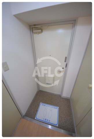 玄関　舟橋青山ビル　玄関