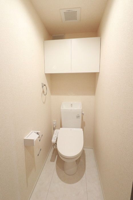 アヴァンセ横浜小机のトイレ写真