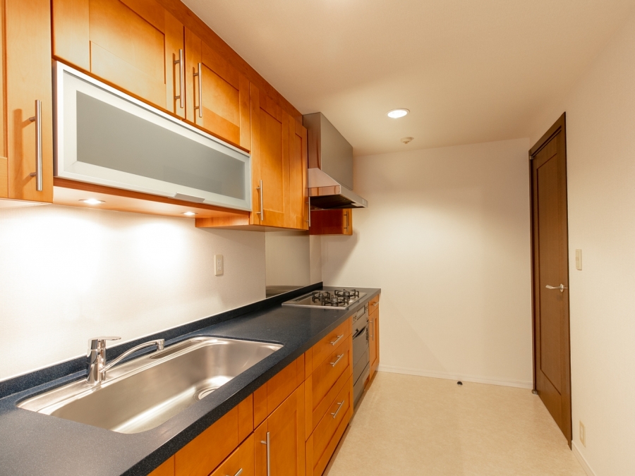 キッチン　＊同建物別部屋参考写真