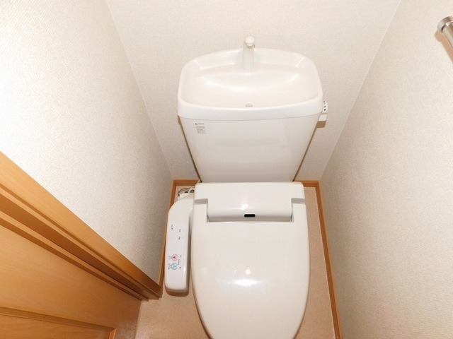 トイレ　図面と現状に相違がある場合には現状を優先