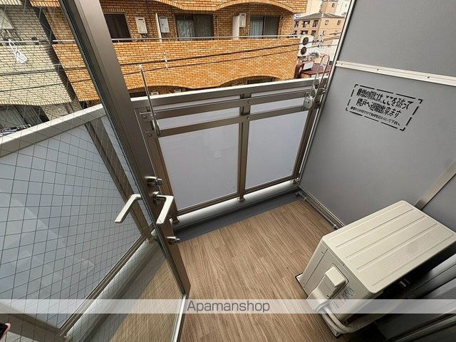 地下鉄千日前線 新深江駅 徒歩6分 15階建 築2年の内装写真