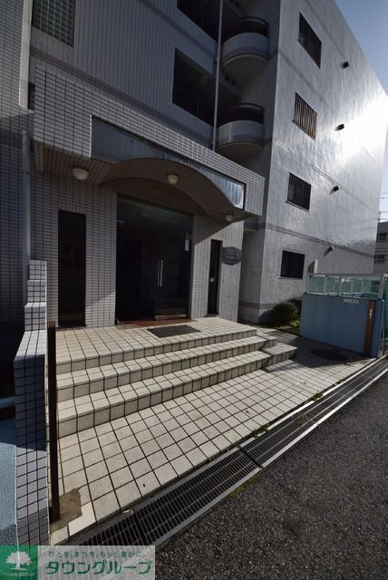 エントランス　お問合せはタウンハウジングまで！※現地待合わせ相談可能