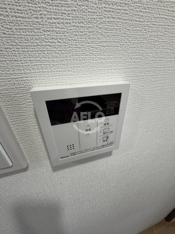 その他設備　アドバンス大阪メルディア　給湯器