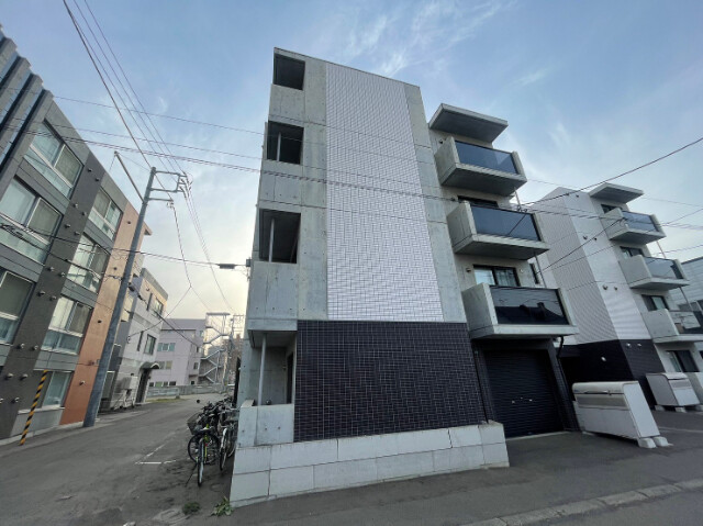 建物外観　札幌市東区北八条東「ＨＯＰＥＮ８／Ｅ８」