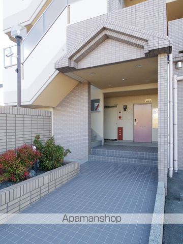 野中第5マンションの外観写真