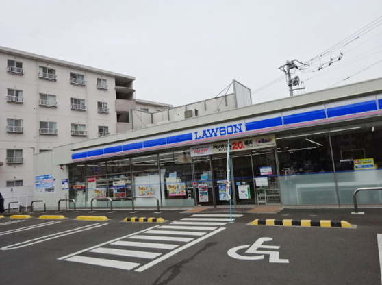 コンビニ　ローソン 瀬谷四丁目店（コンビニ）まで1077m