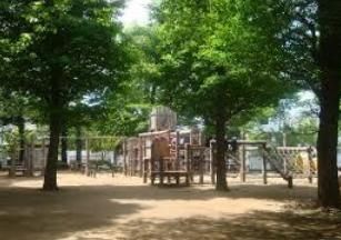 公園　東根公園（公園）まで220m