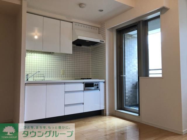 キッチン　※写真は同タイプ住戸です。