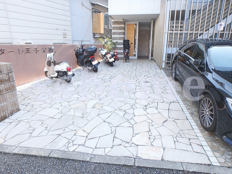 エントランス　建物入口