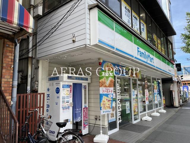 コンビニ　ファミリーマート東村山駅東口店（コンビニ）まで107m