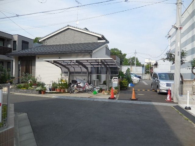 その他　物件周辺（その他）まで1m