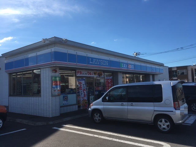 コンビニ　ローソン旭川東光９条４丁目店（コンビニ）まで750m