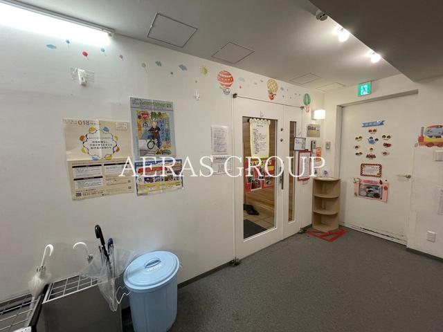 幼稚園・保育園　グローバルキッズ虎ノ門保育園（幼稚園・保育園）まで101m