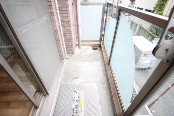 バルコニー　※別部屋の写真です