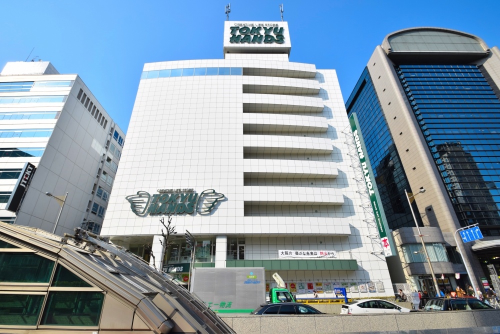 ショッピングセンター　東急ハンズ心斎橋店（ショッピングセンター）まで1544m