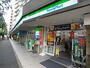 コンビニ　ファミリーマート 文京白山駅前店（コンビニ）まで722m