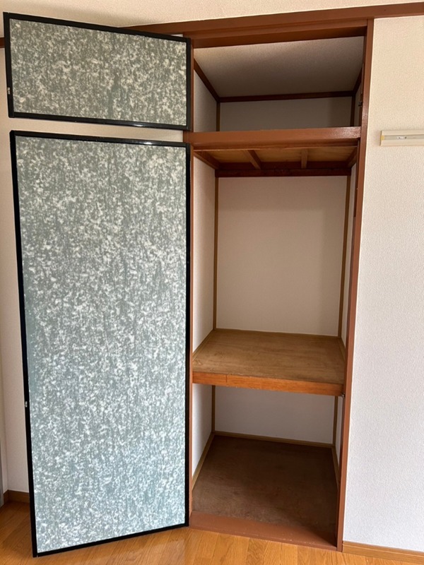 収納　別室参照