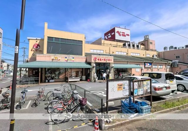 スーパー　ベニースーパー佐野店（スーパー）まで613m