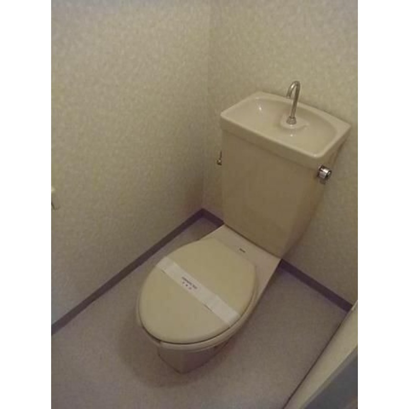 トイレ　嬉しいバストイレ別♪