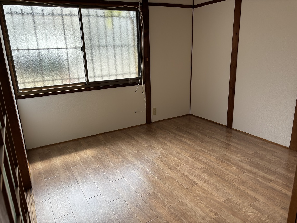 池町テラスハウスの居間写真