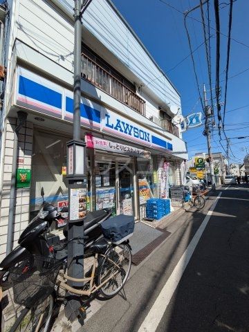 コンビニ　ローソン 和田三丁目店（コンビニ）まで382m