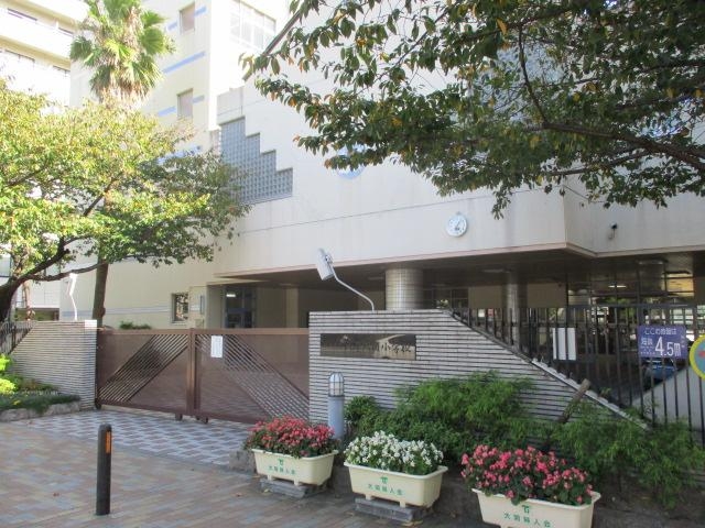 小学校　神戸市立大開小学校（小学校）まで215m