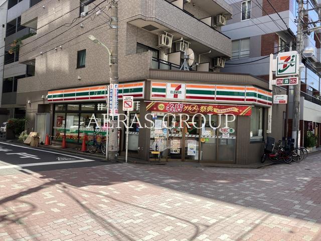 コンビニ　セブン-イレブン 大田区大森駅南店（コンビニ）まで322m
