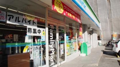 コンビニ　ファミリーマート 深江本町一丁目店（コンビニ）まで654m