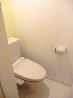 トイレ　シンプルで使いやすいトイレです
