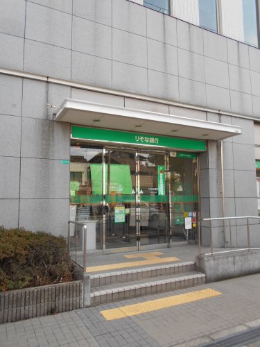 銀行　りそな銀行 布施口支店（銀行）まで515m
