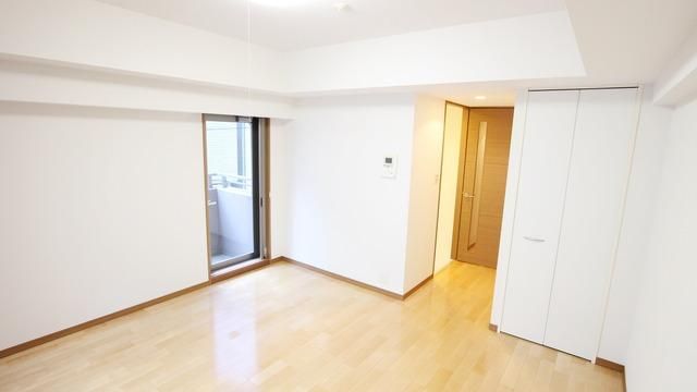居室・リビング　★すっきり使いやすいお部屋です★