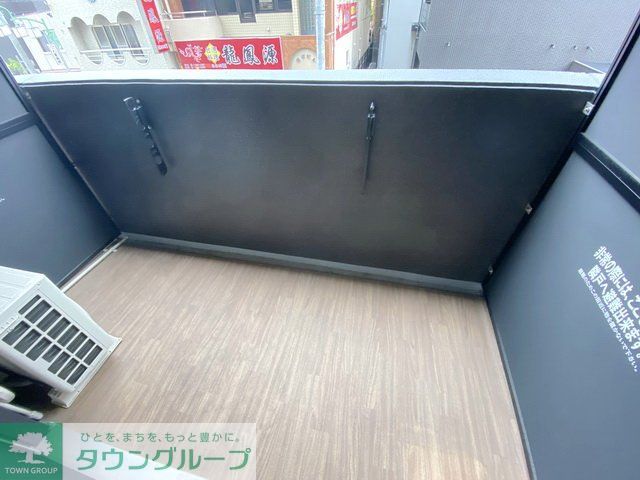 バルコニー　バルコニー