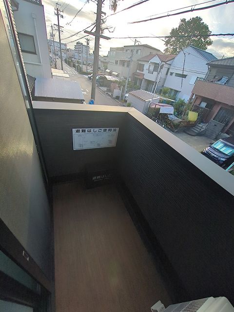 バルコニー
