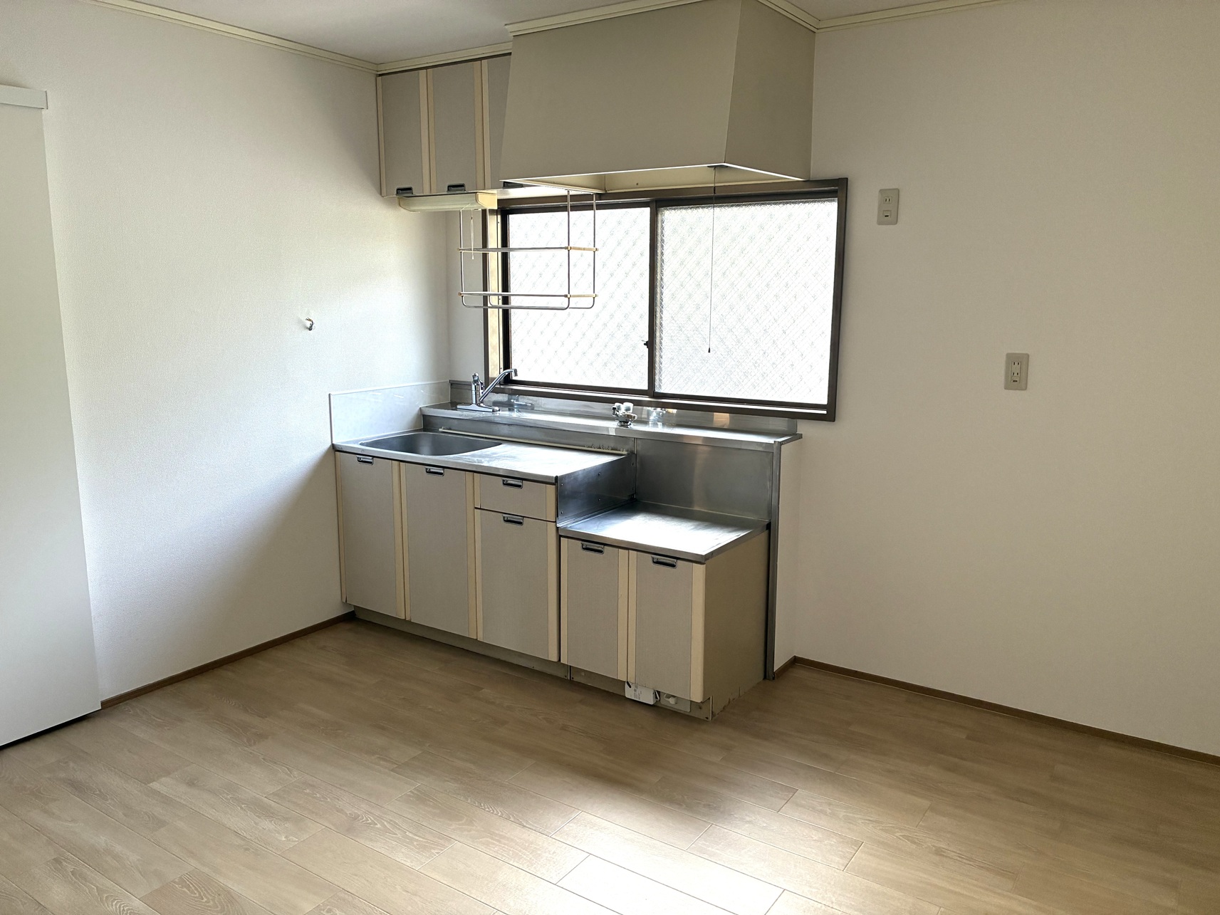 PLATZ ISOのキッチン写真