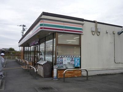 コンビニ　セブンイレブン本庄児玉吉田林店（コンビニ）まで1050m