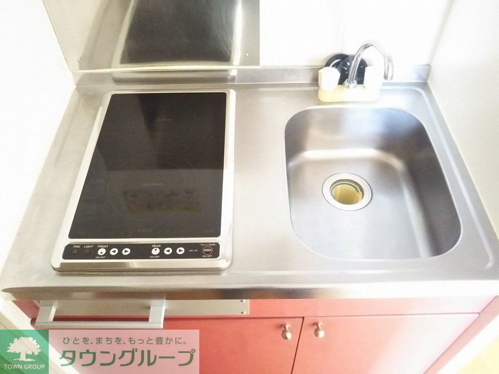 キッチン　同タイプの写真です。仕様が異なる場合があります。
