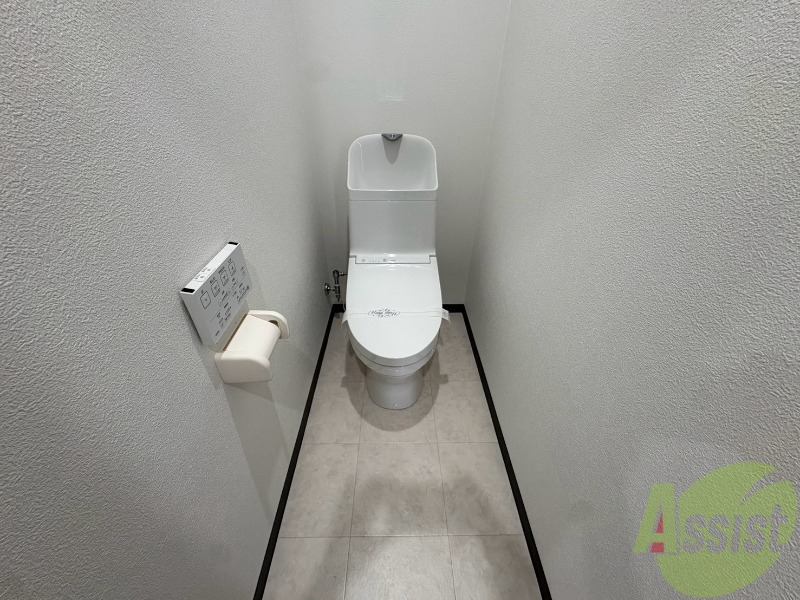 トイレ　こちらはトイレです。清潔感があり、安心して使用できます。