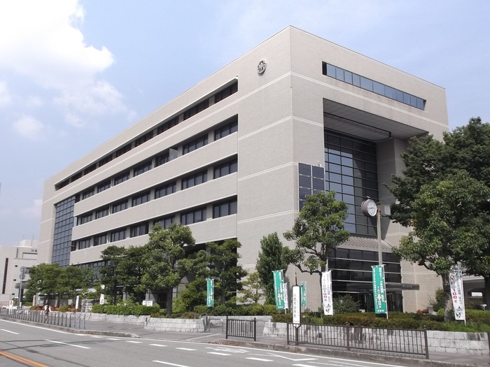 役所　川西市役所（役所）まで500m