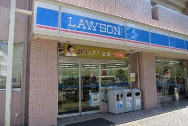 コンビニ　ローソン 月島駅前店（コンビニ）まで112m