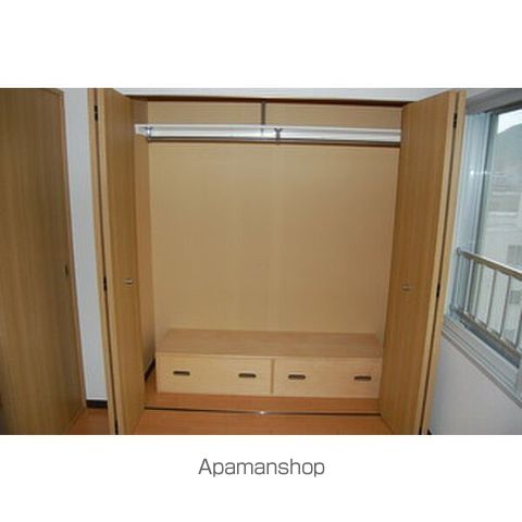 ヒルズ山鼻177の内装写真