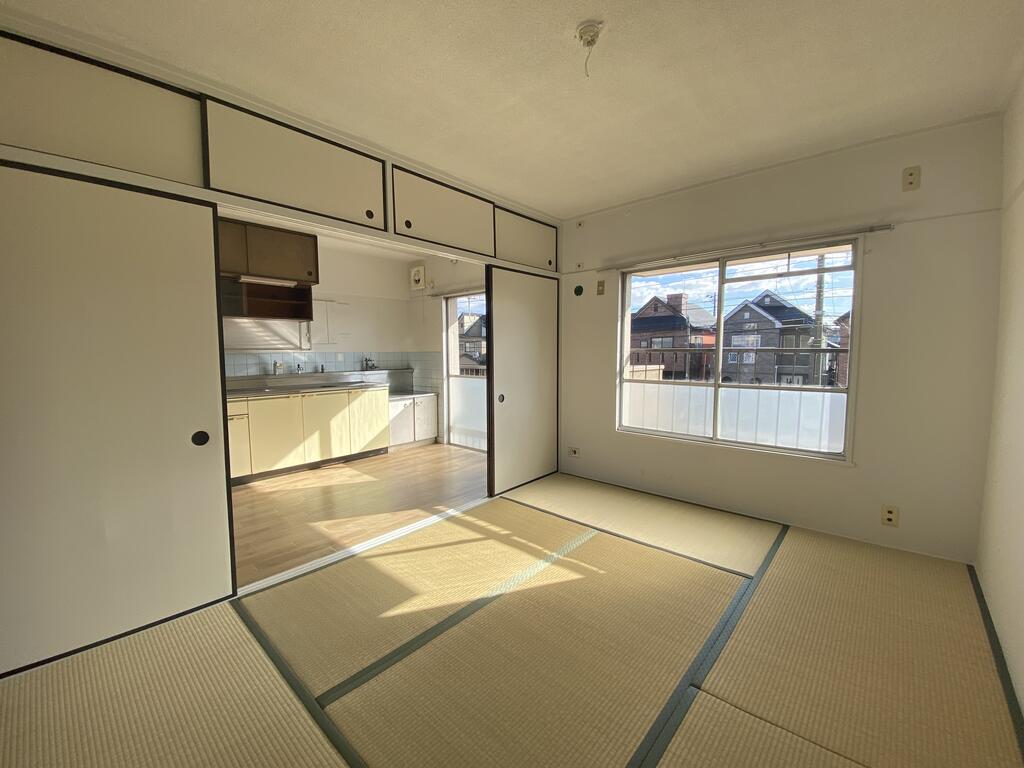 高塚団地2街区1号棟の内装写真