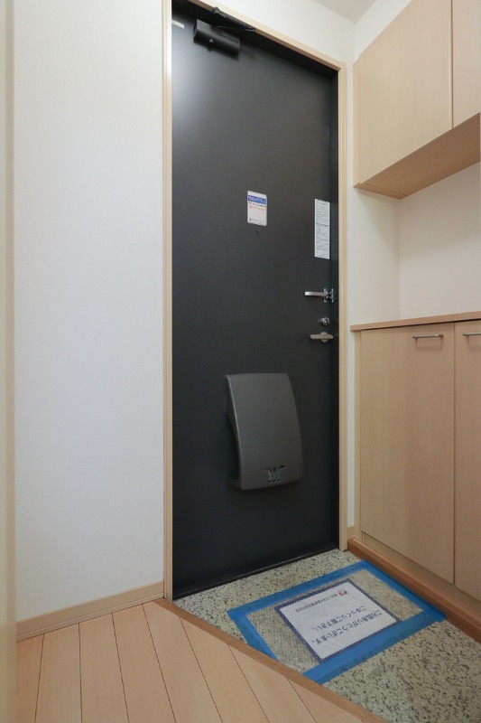 玄関　図面と現状に相違がある場合には現状を優先