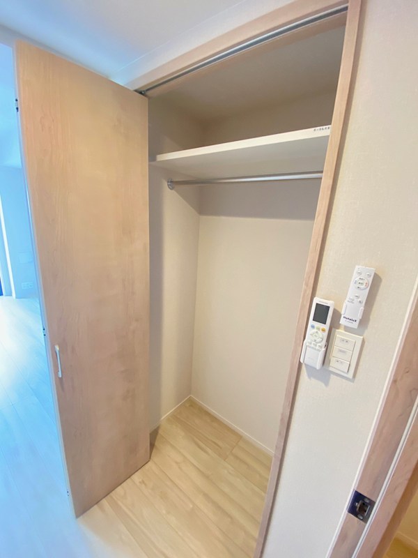 収納　（参考写真）同じ間取の別のお部屋です