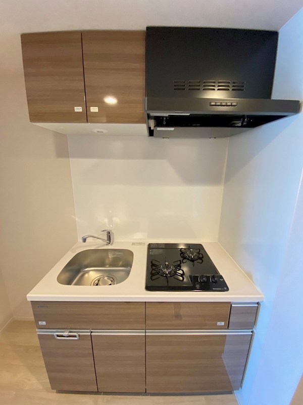 キッチン　（参考写真）同じ間取の別のお部屋です